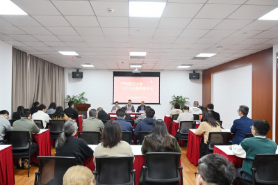 铸廉魂 强根基 实干争先促发展——城投公司党支部组织开展3月主题党日暨“奉发廉韵”纪法学习宣传月活动